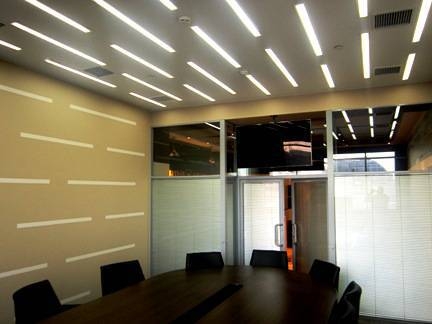 Фото - Светодиодные светильники в офисе — плюсы и минусы